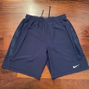 NIKE Dri-Fit Basketball Shorts, Men’s XL